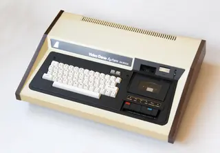 ordinateur historique : Eaca Video Genie EG 3003